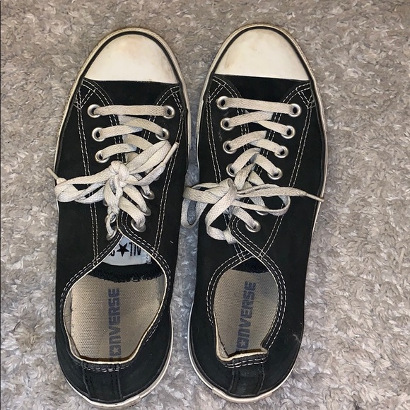Converse Shoes - Low top converse